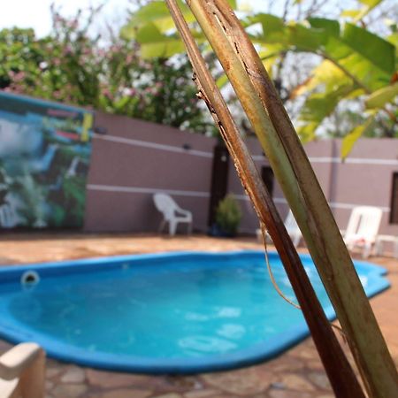 Residencial Noelia Hostel Puerto Iguazú Eksteriør bilde