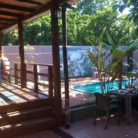Residencial Noelia Hostel Puerto Iguazú Eksteriør bilde