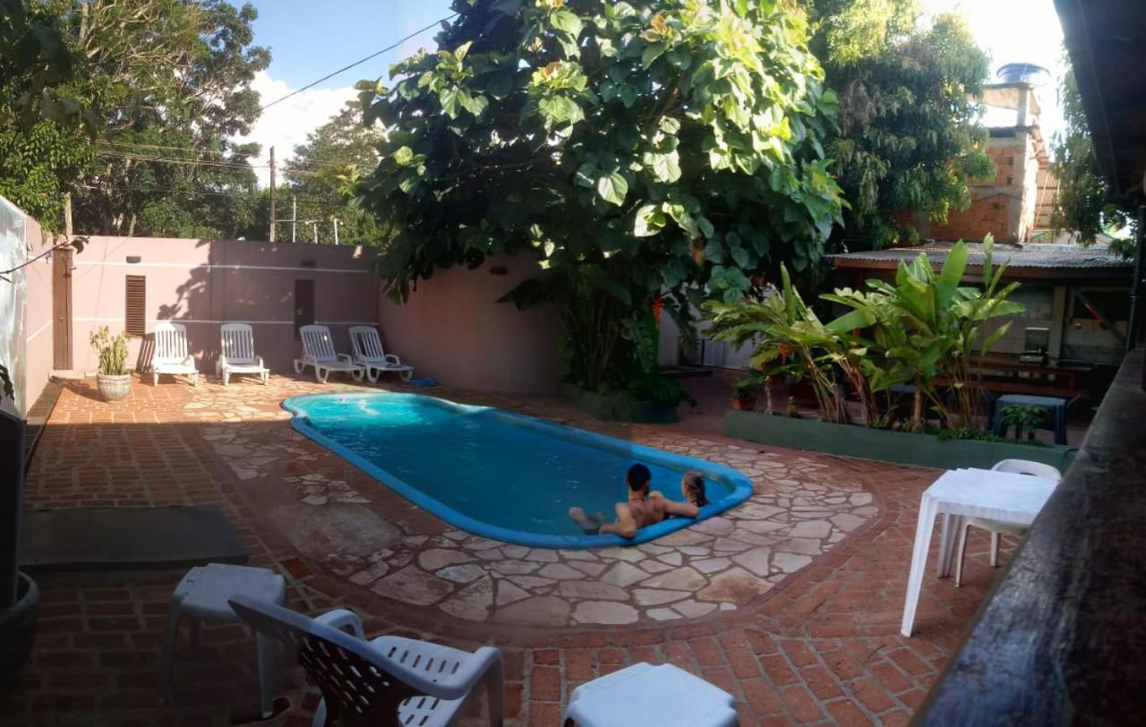 Residencial Noelia Hostel Puerto Iguazú Eksteriør bilde