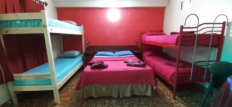 Residencial Noelia Hostel Puerto Iguazú Eksteriør bilde